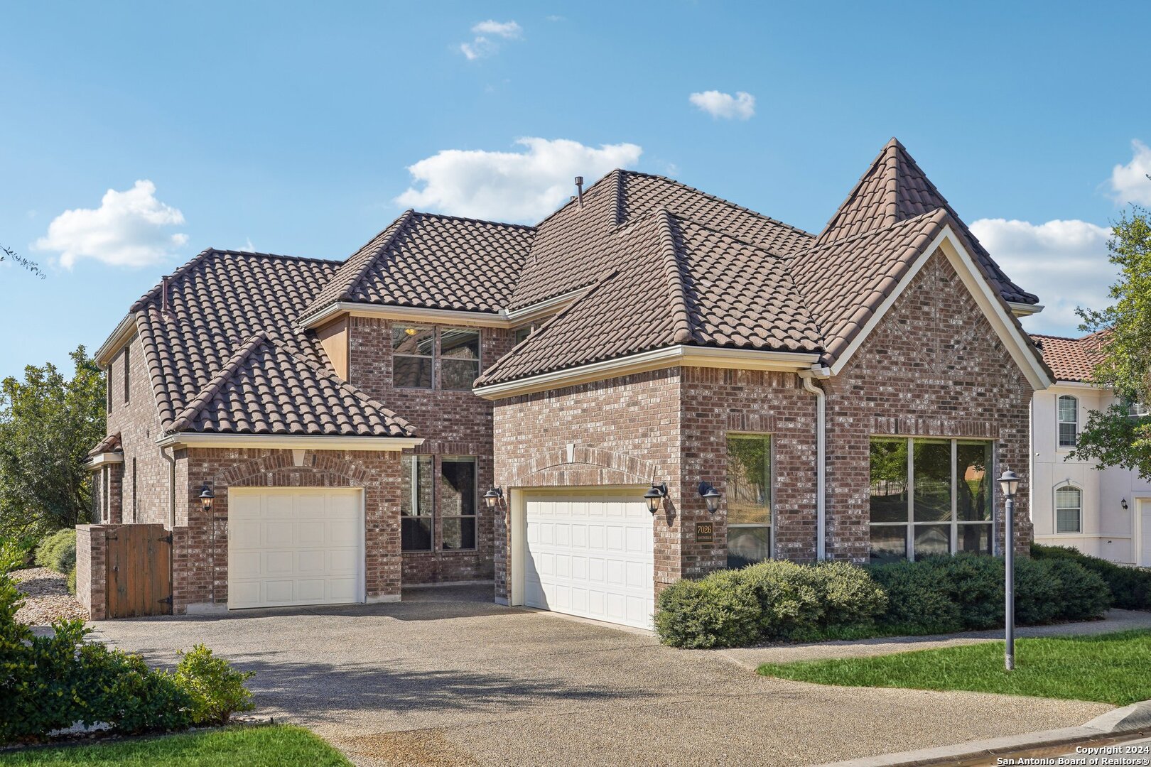 7026 HOVINGHAM