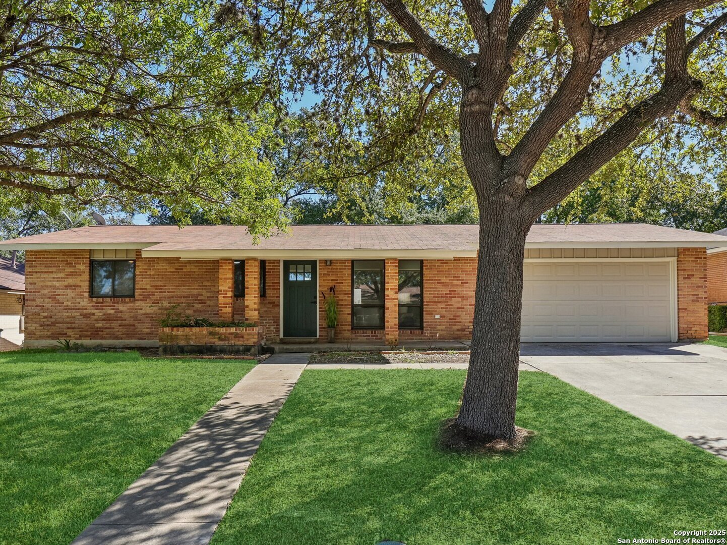 3226 Colony