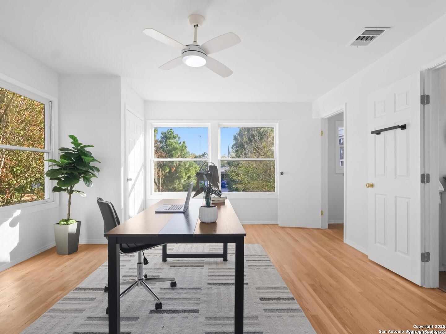 123 W. Mandalay