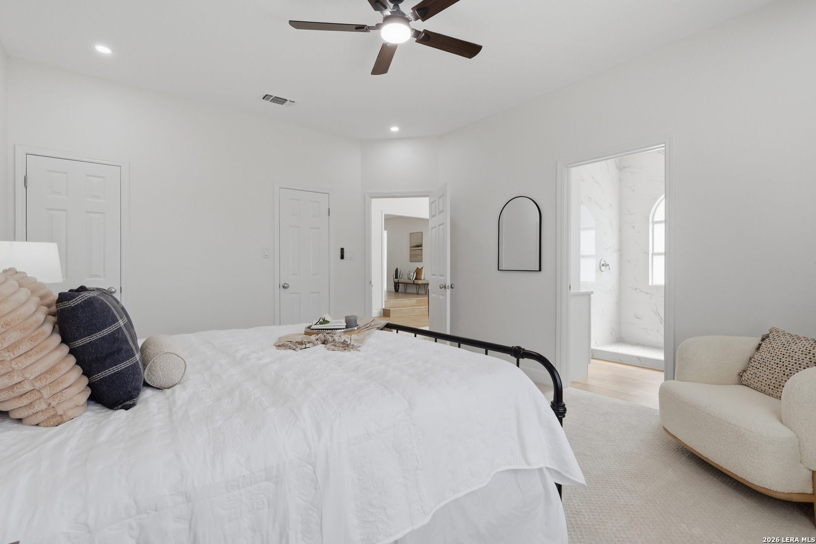 2418 Garden Meadow