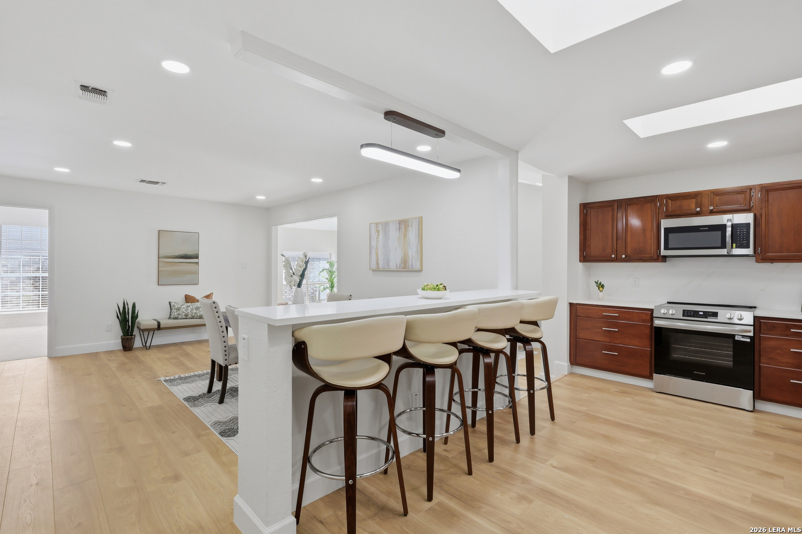 2418 Garden Meadow