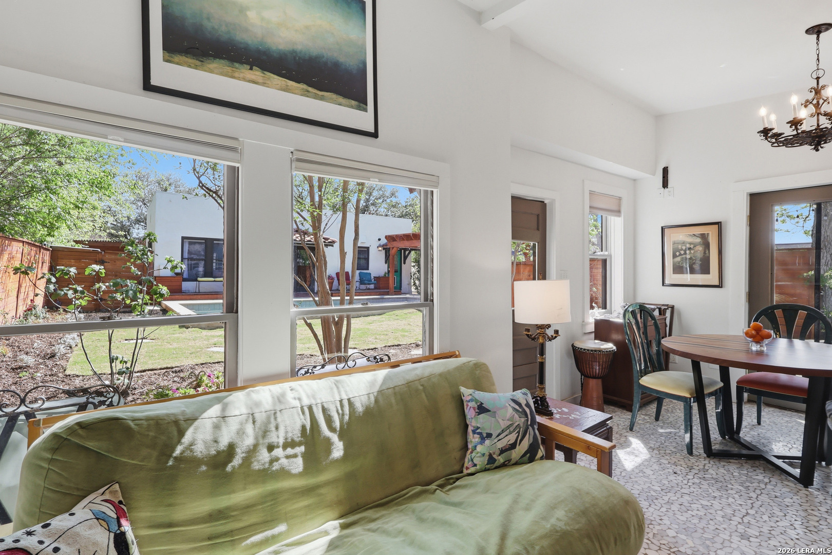 315 CLUB DR