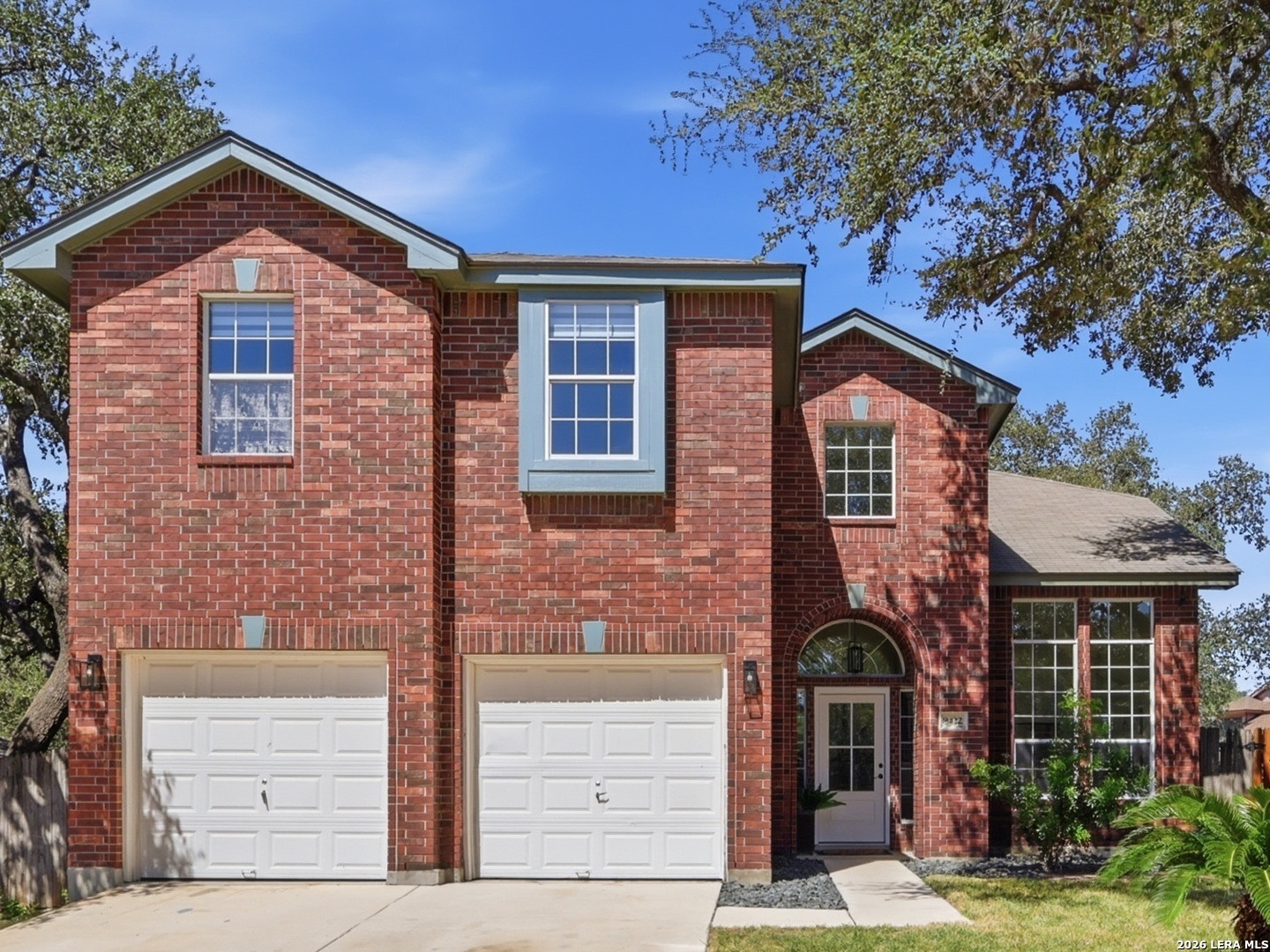 8422 Oak Cross