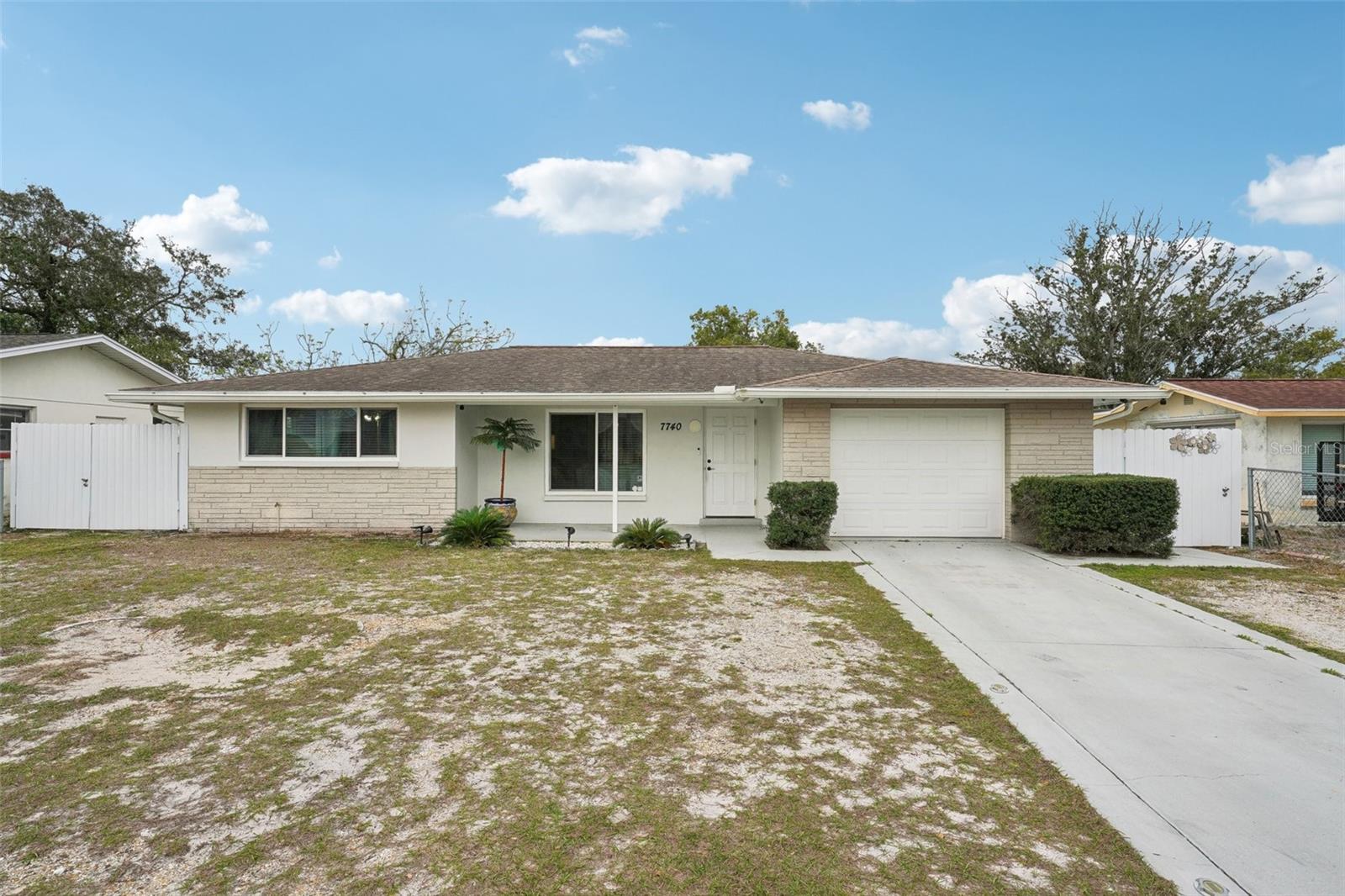 7740 BRACKEN DR