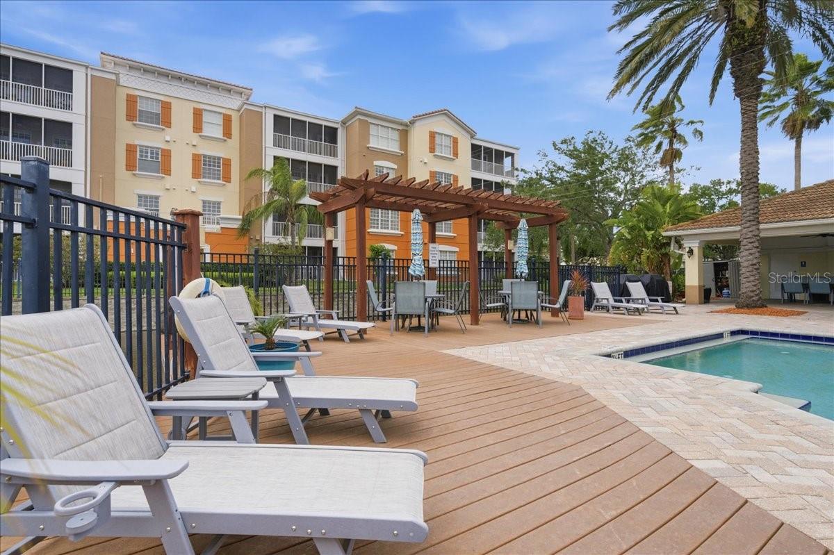 7903 SEMINOLE BLVD #2305