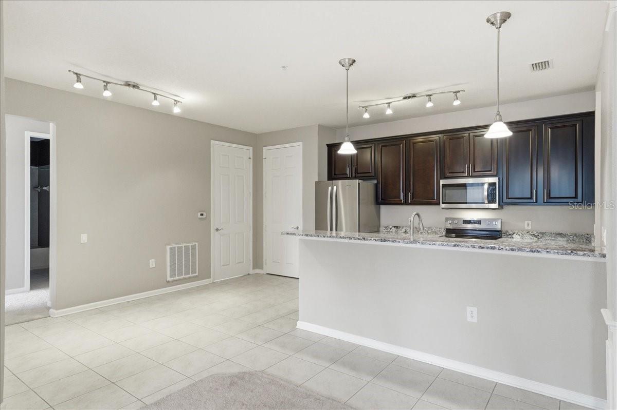 7903 SEMINOLE BLVD #2305