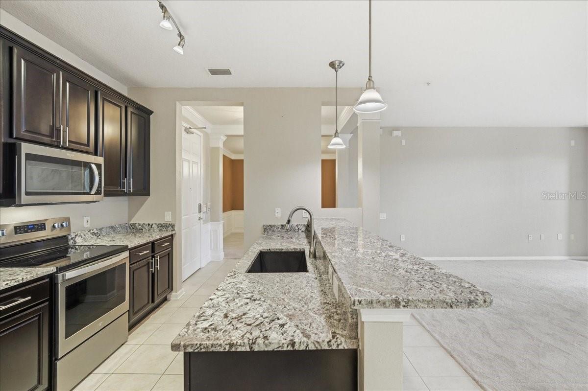 7903 SEMINOLE BLVD #2305