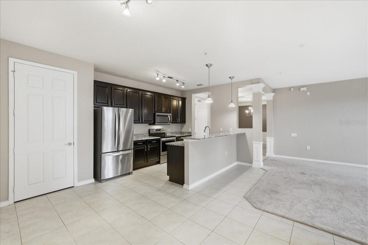 7903 SEMINOLE BLVD #2305