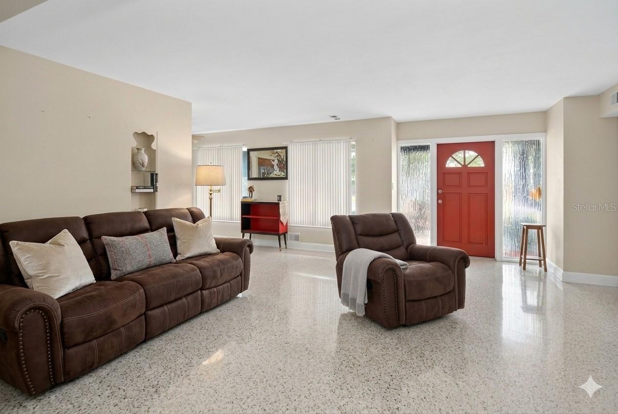 3232 59TH WAY N