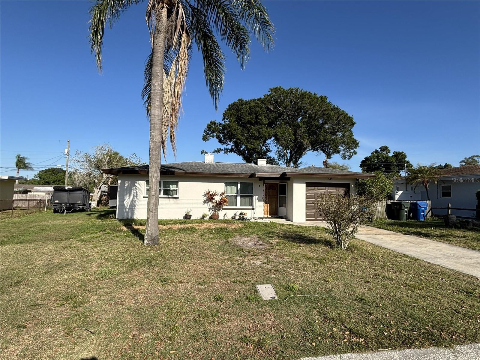 1347 BUCKINGHAM DR