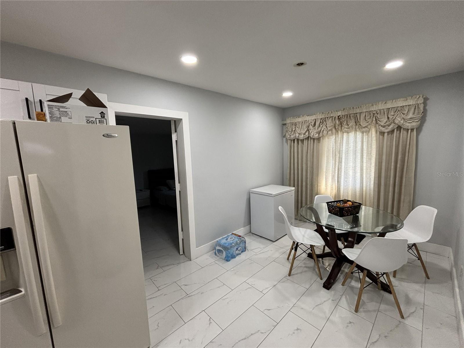 1347 BUCKINGHAM DR