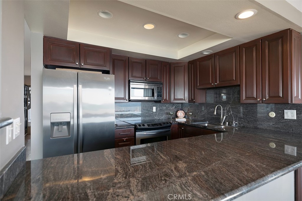 24242 Santa Clara Avenue 19