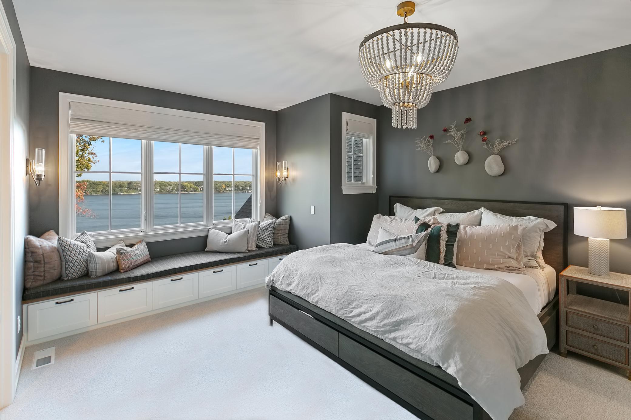 6445 Hawks Pointe Lane