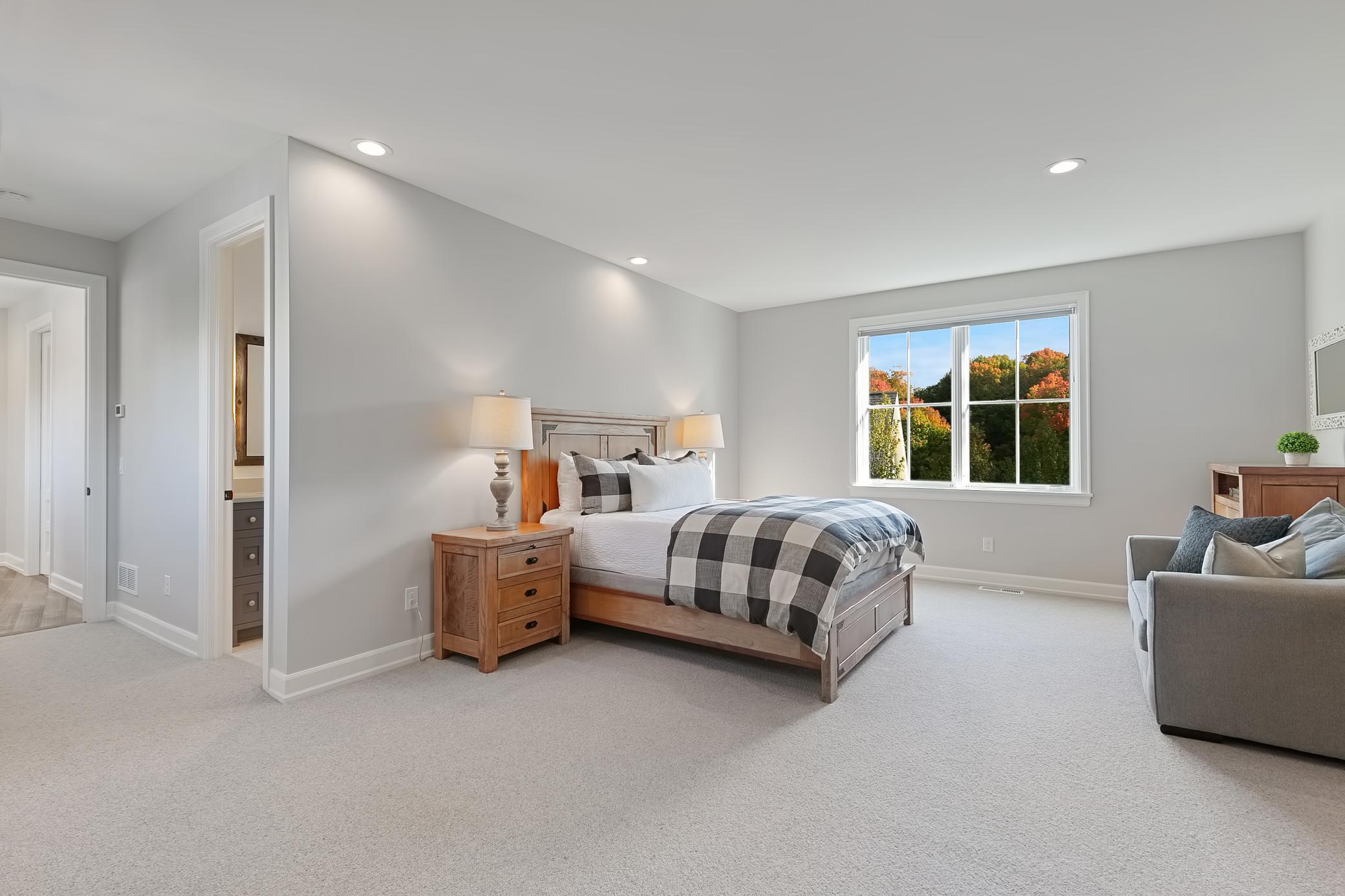 6445 Hawks Pointe Lane