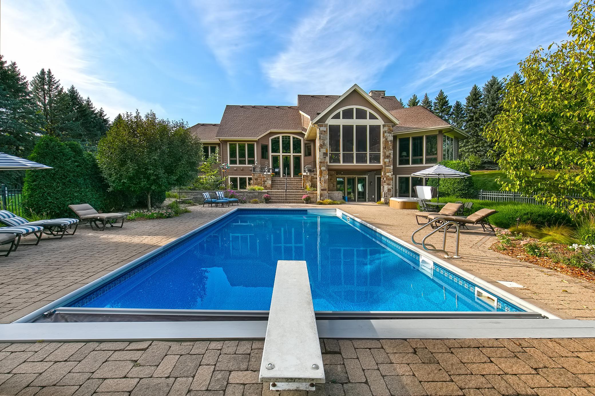 8955 Sunset Trail