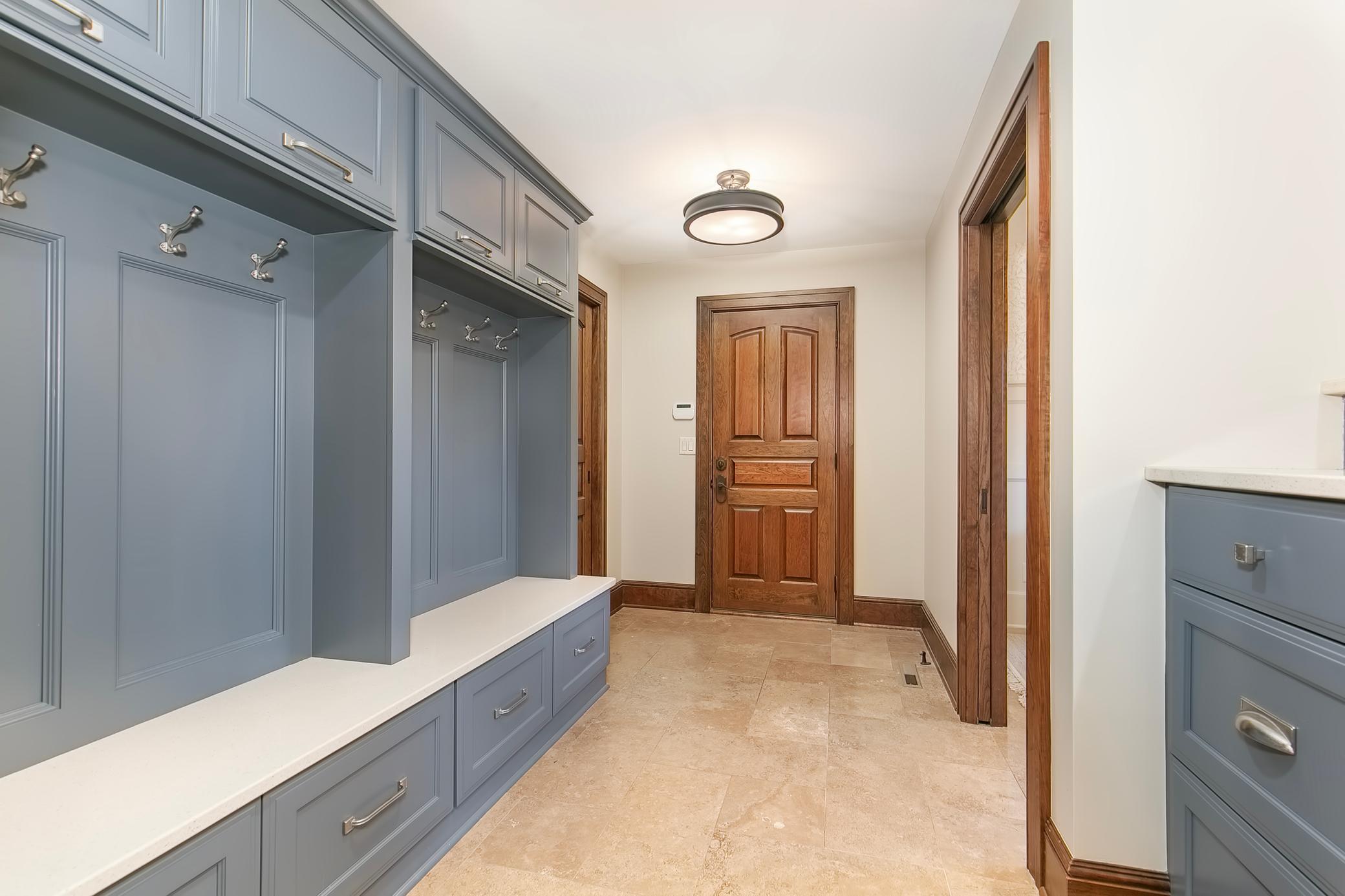 8955 Sunset Trail