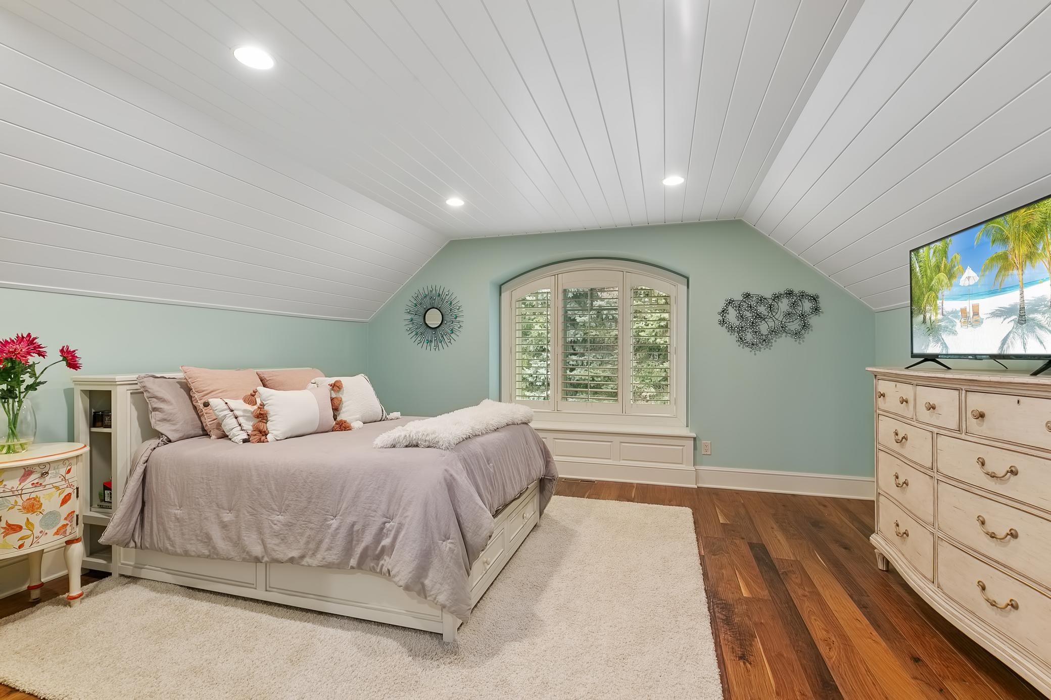 8955 Sunset Trail