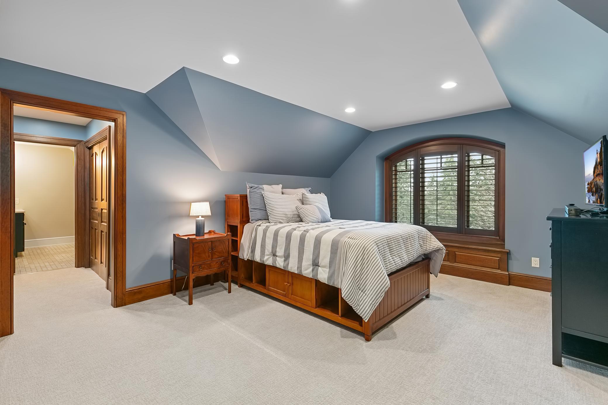 8955 Sunset Trail