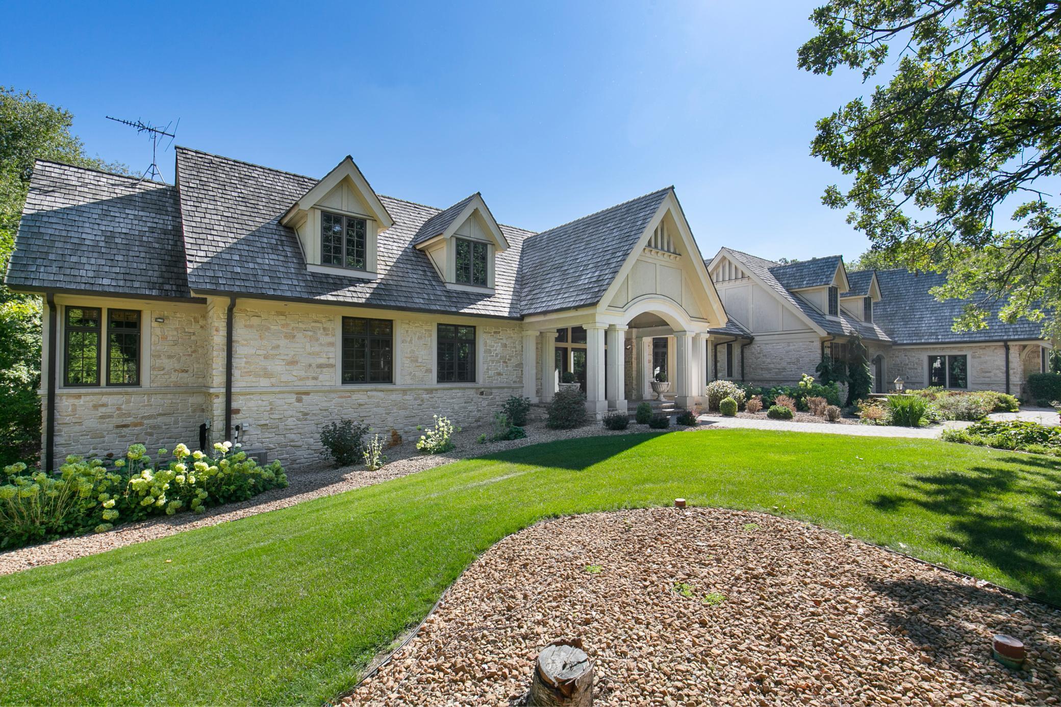 Featured Properties Jeffrey Dewing Wayzata Real Estate Expert