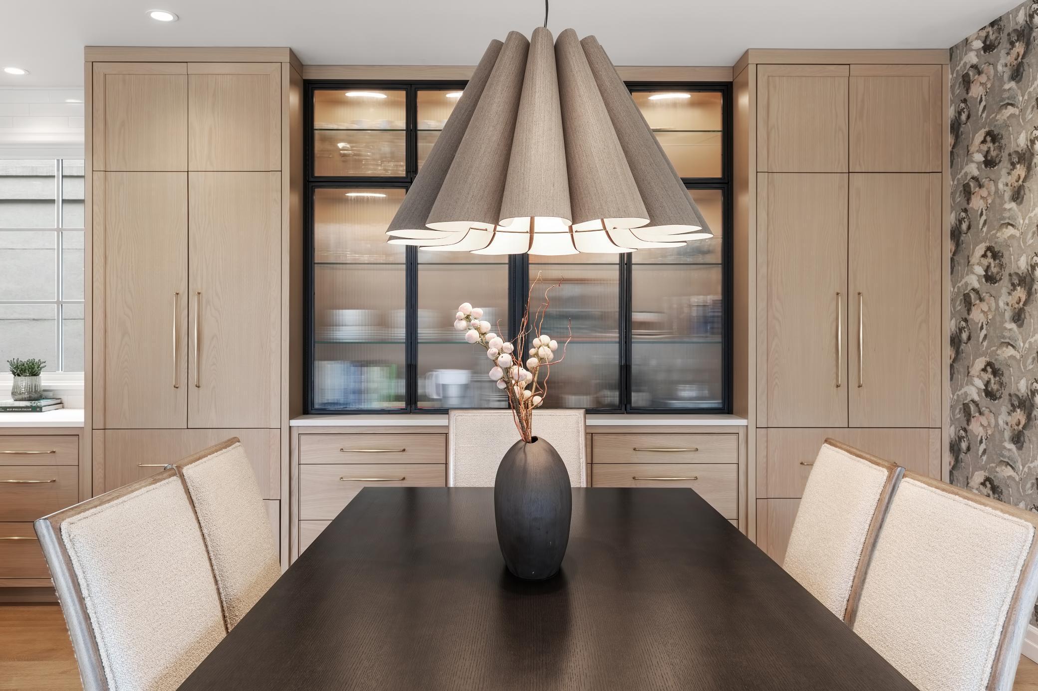 2847 E Lake Of The Isles Parkway