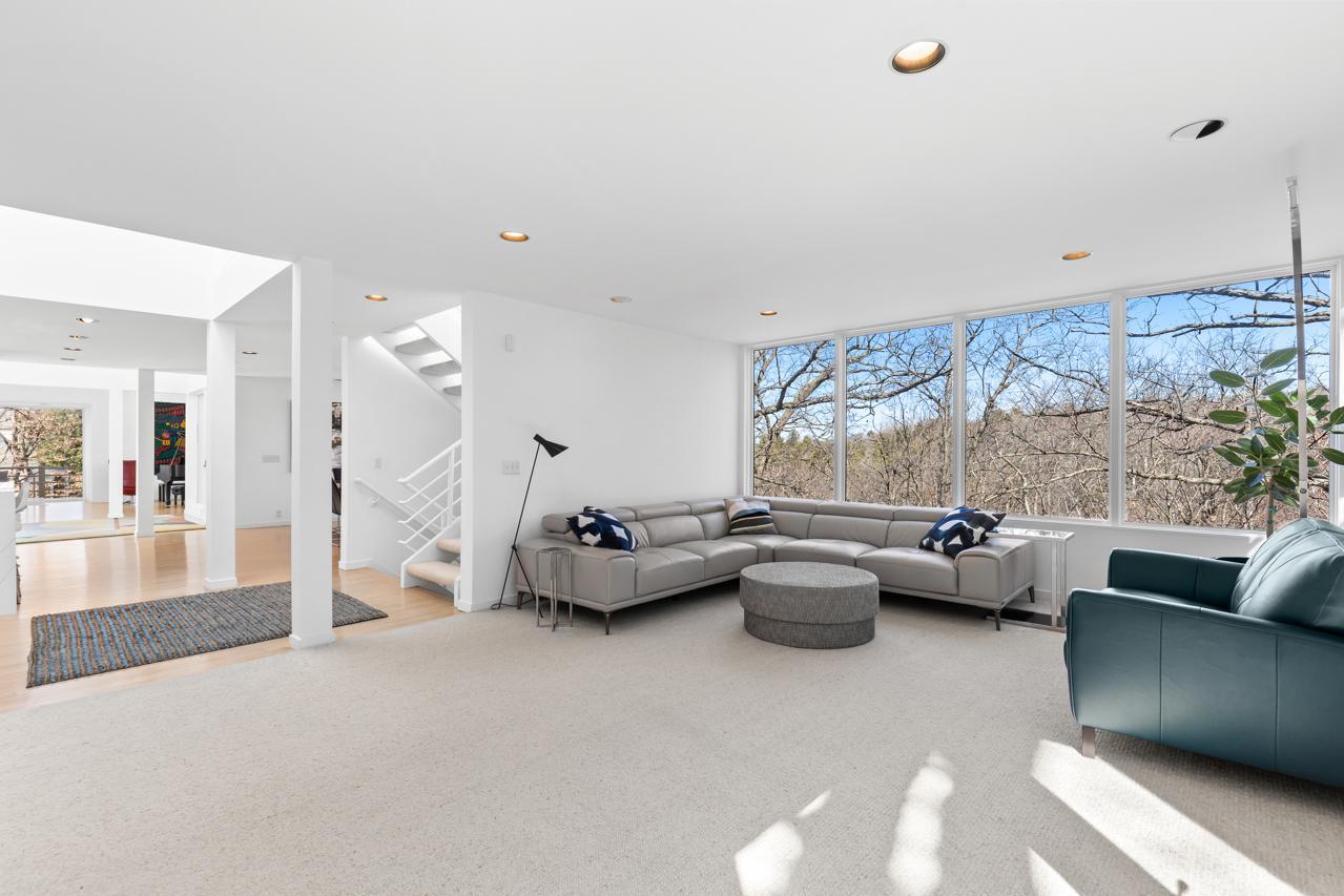 2451 Byrnes Road