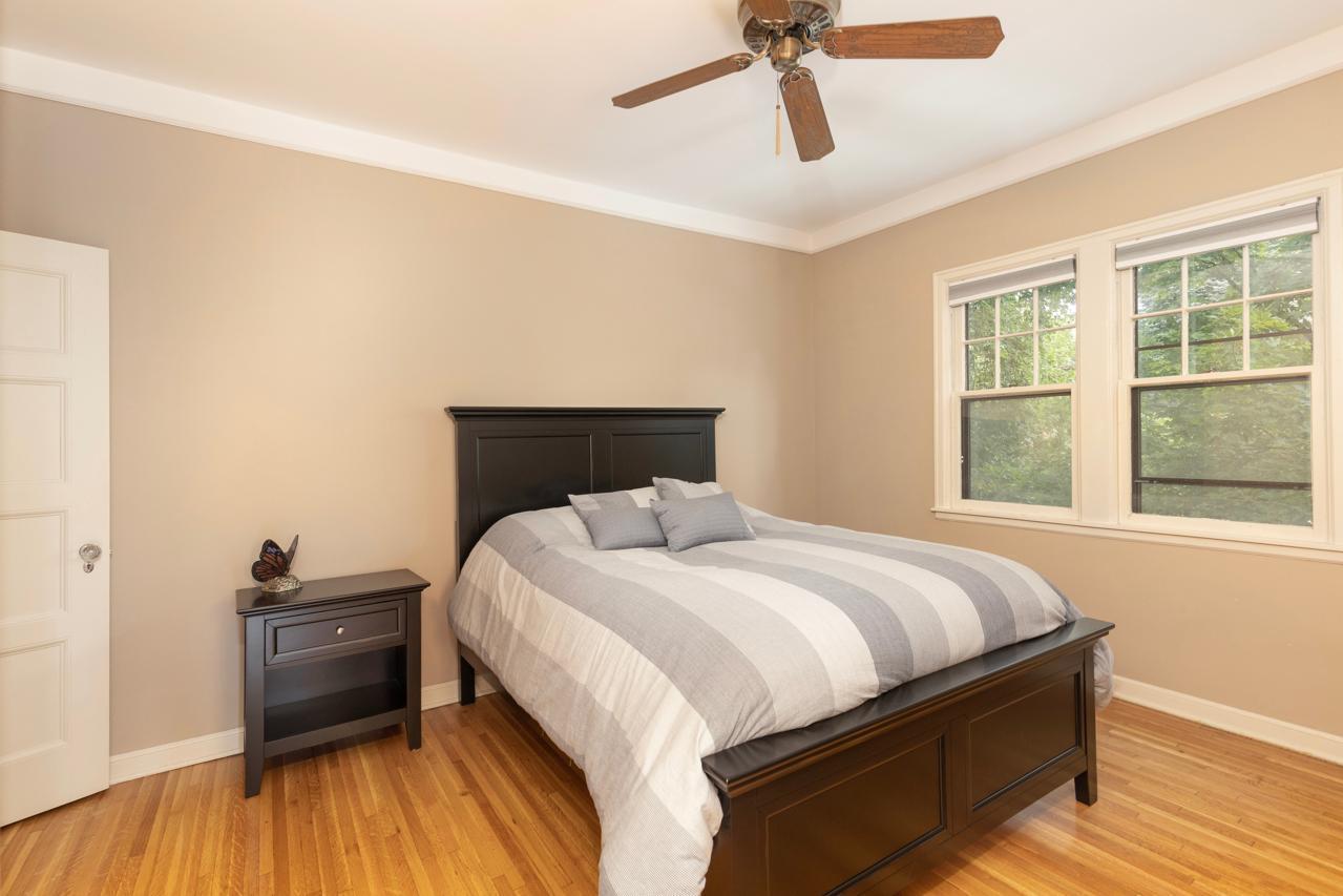 2101 Newton Avenue S Unit: R3