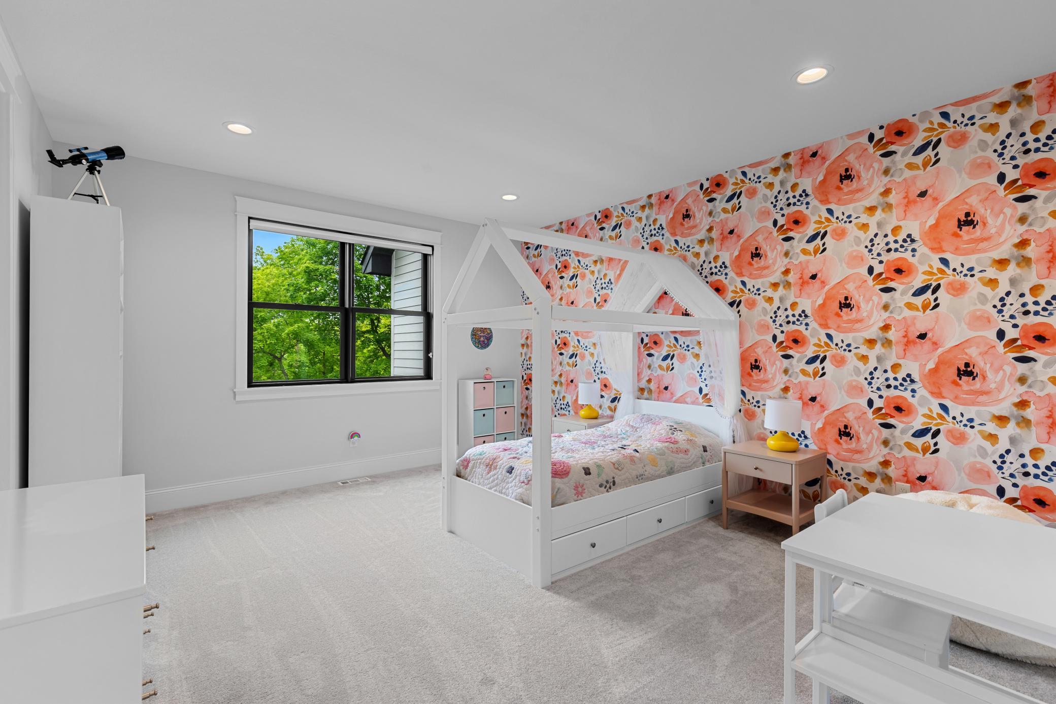 6480 Hawks Pointe Lane