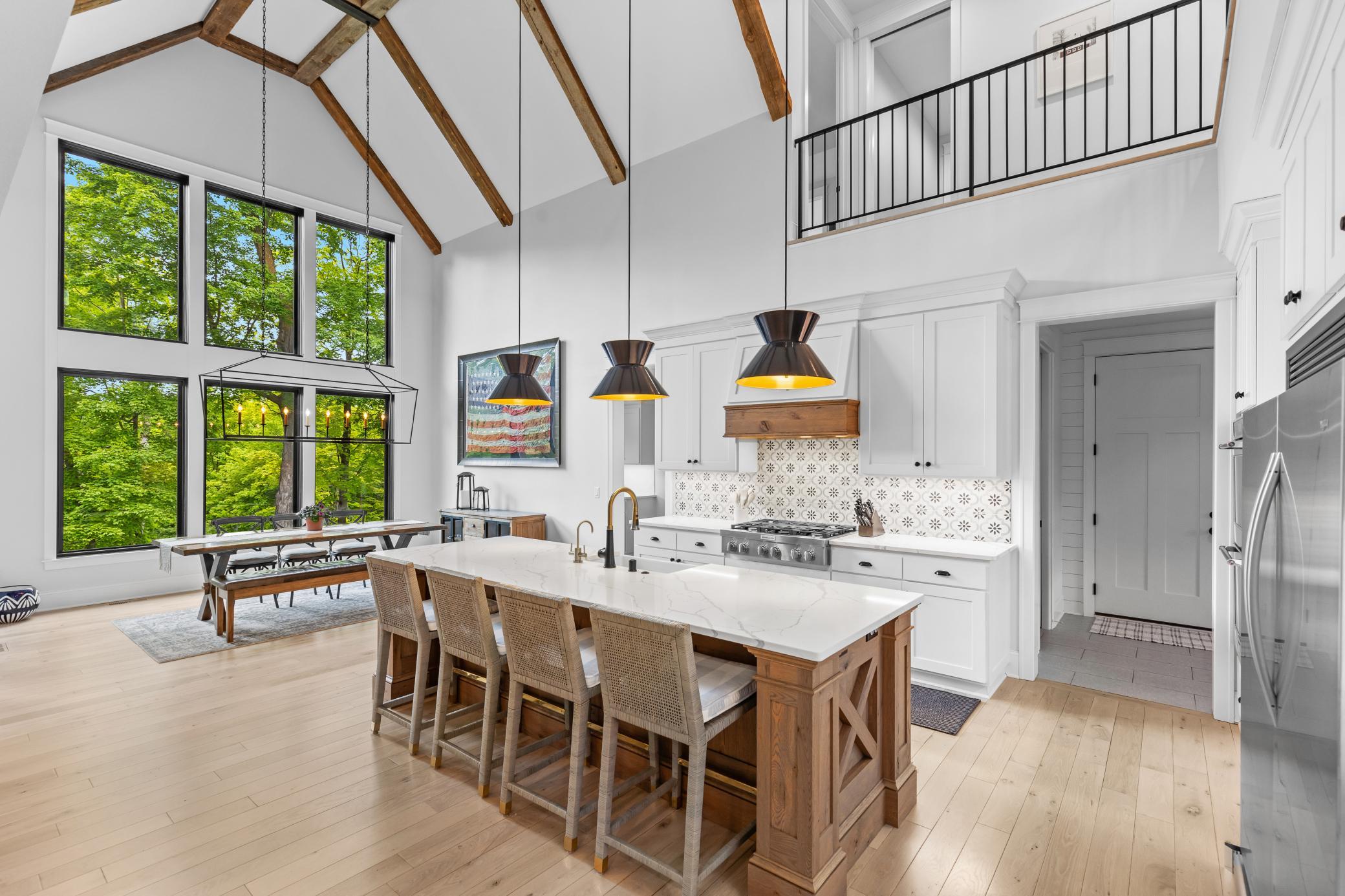 6480 Hawks Pointe Lane