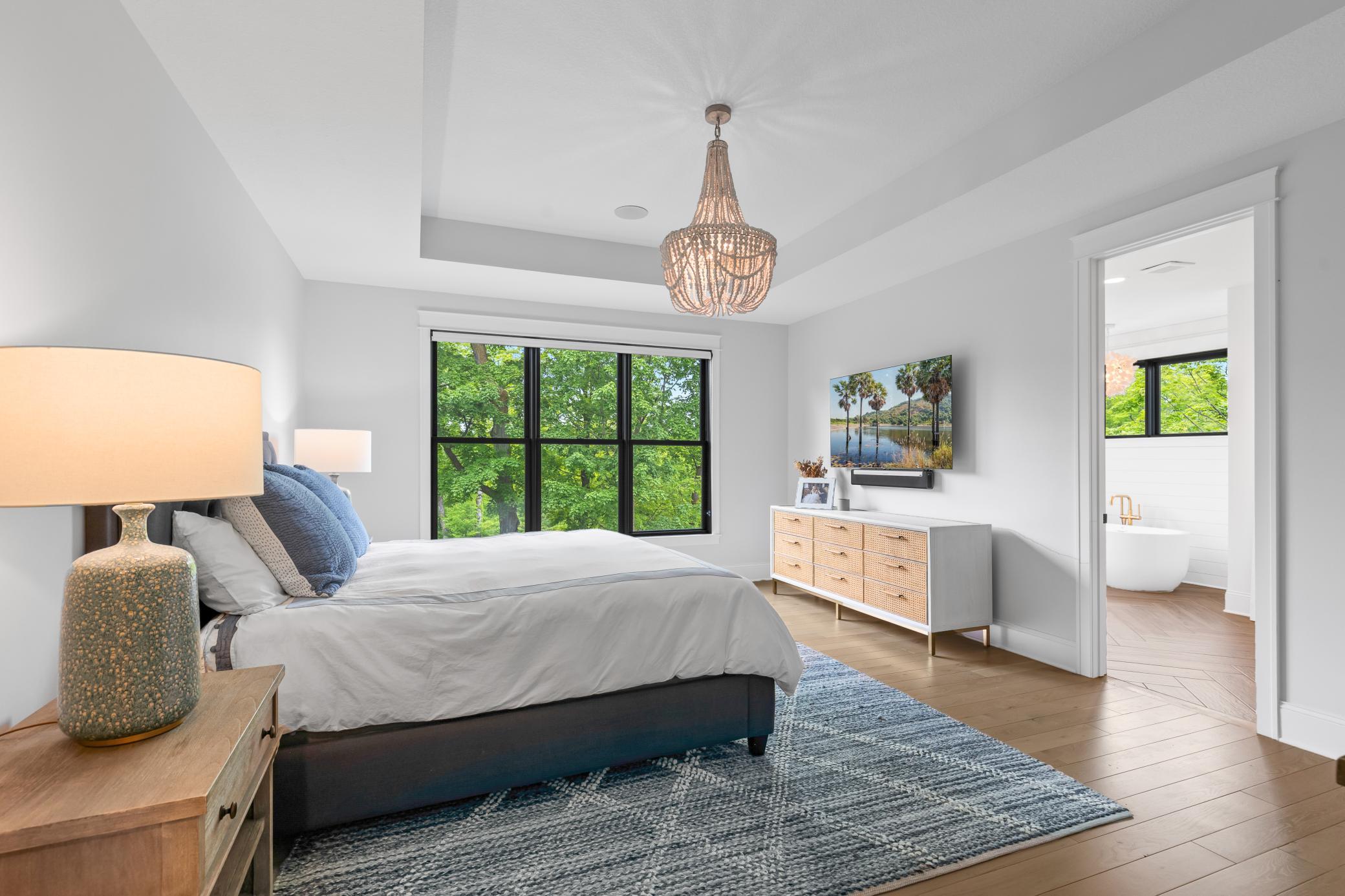 6480 Hawks Pointe Lane