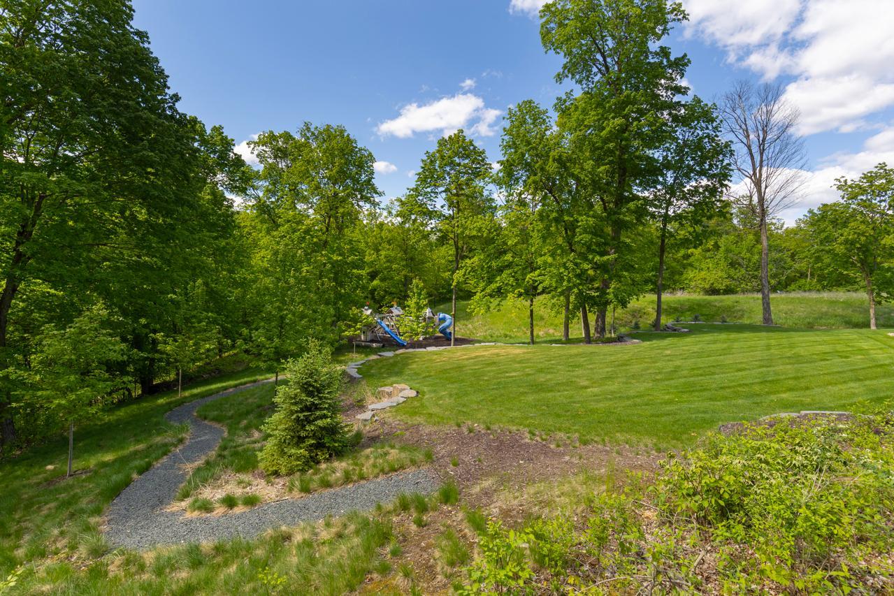 6480 Hawks Pointe Lane