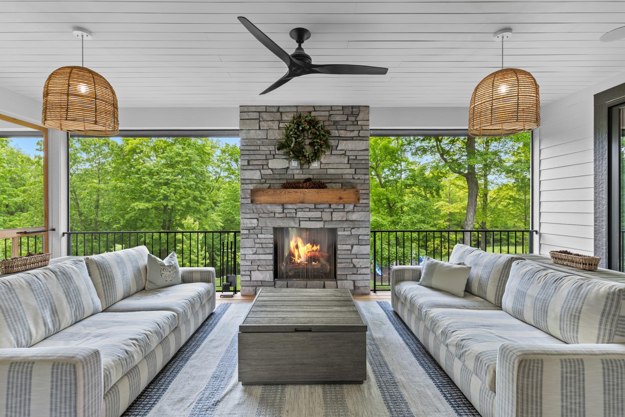 6480 Hawks Pointe Lane