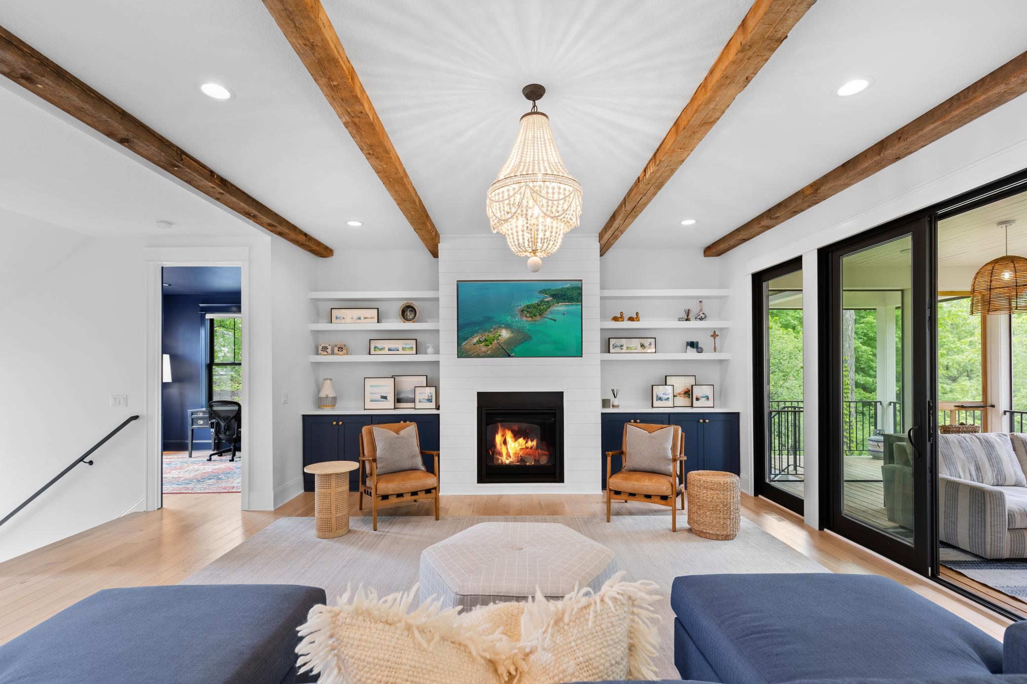 6480 Hawks Pointe Lane