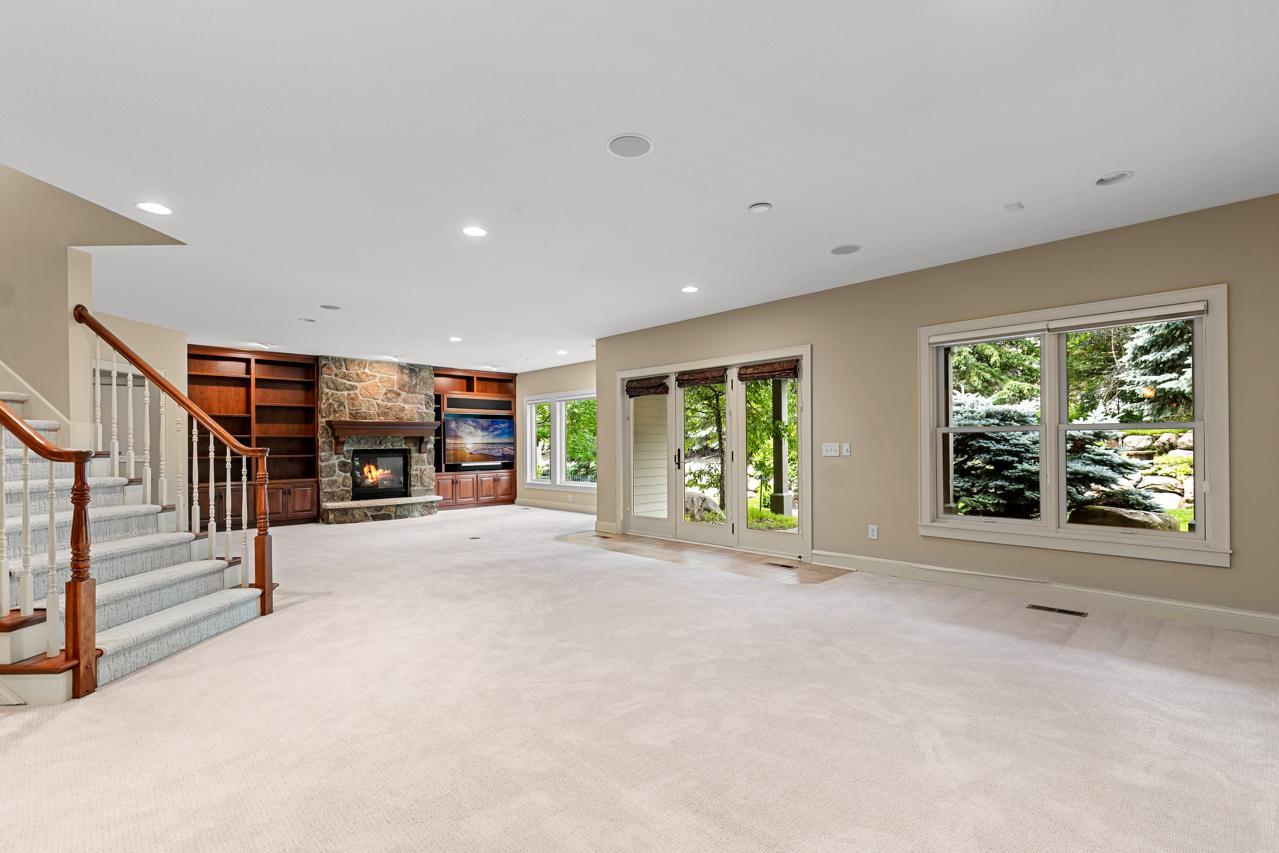 10701 Sonoma Ridge