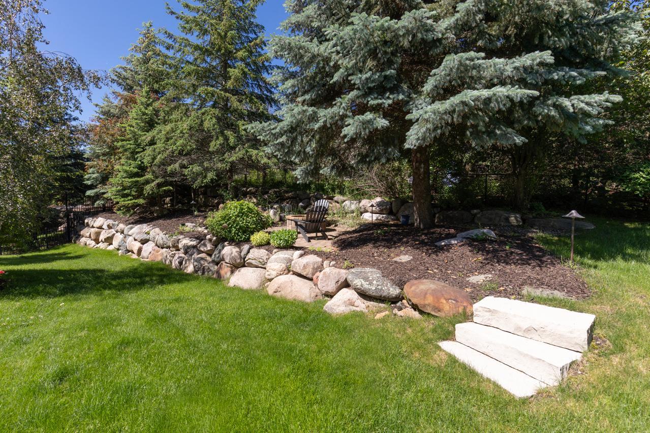 10701 Sonoma Ridge