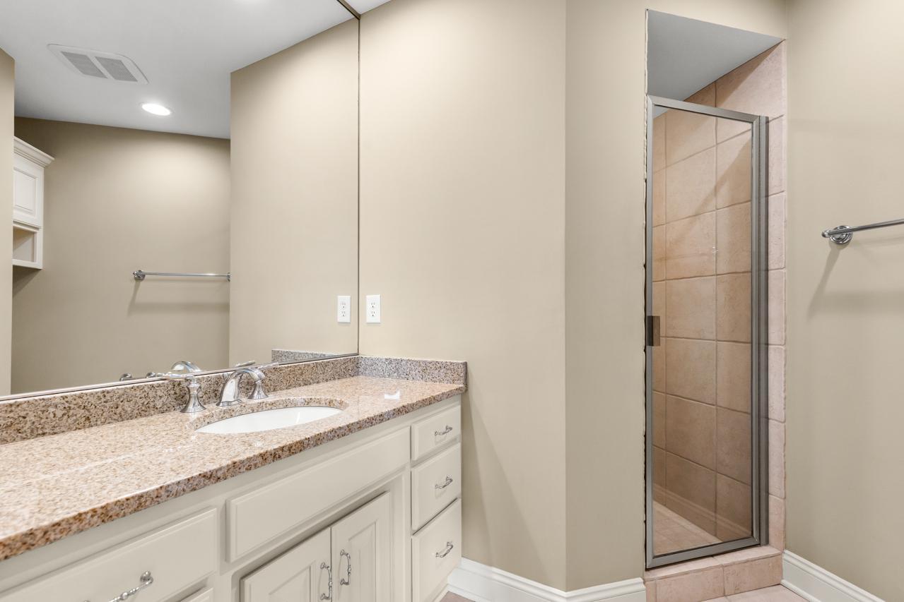 10701 Sonoma Ridge