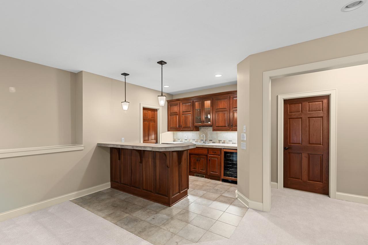 10701 Sonoma Ridge