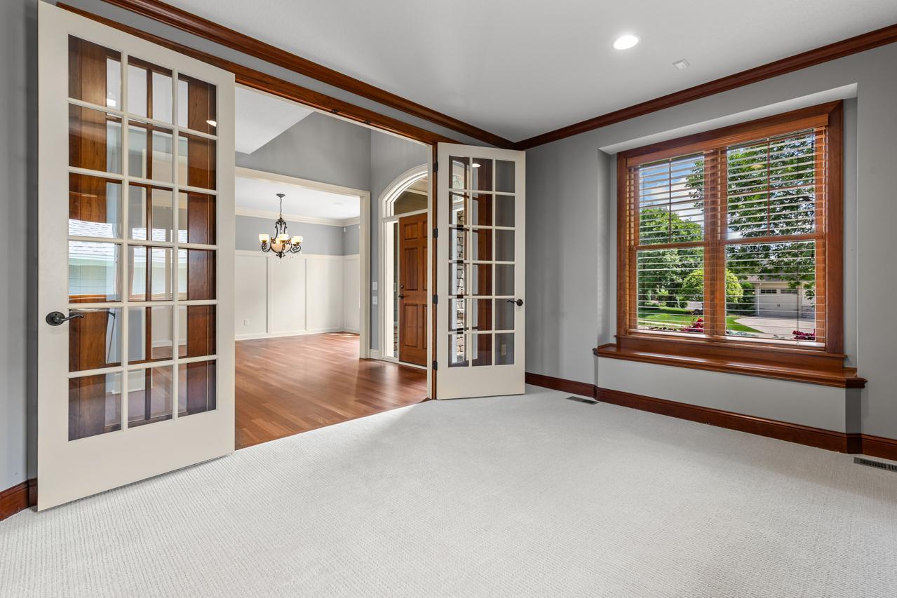 10701 Sonoma Ridge