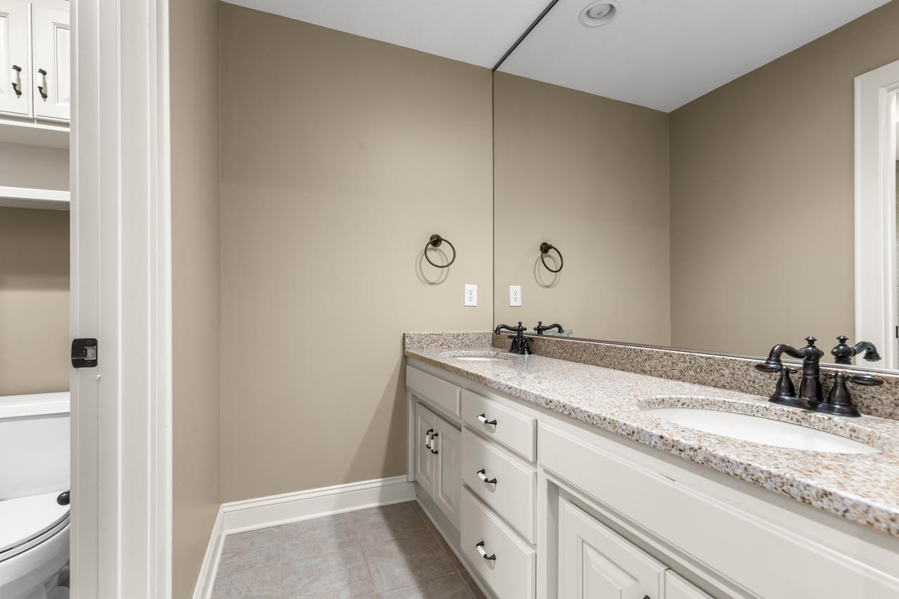 10701 Sonoma Ridge