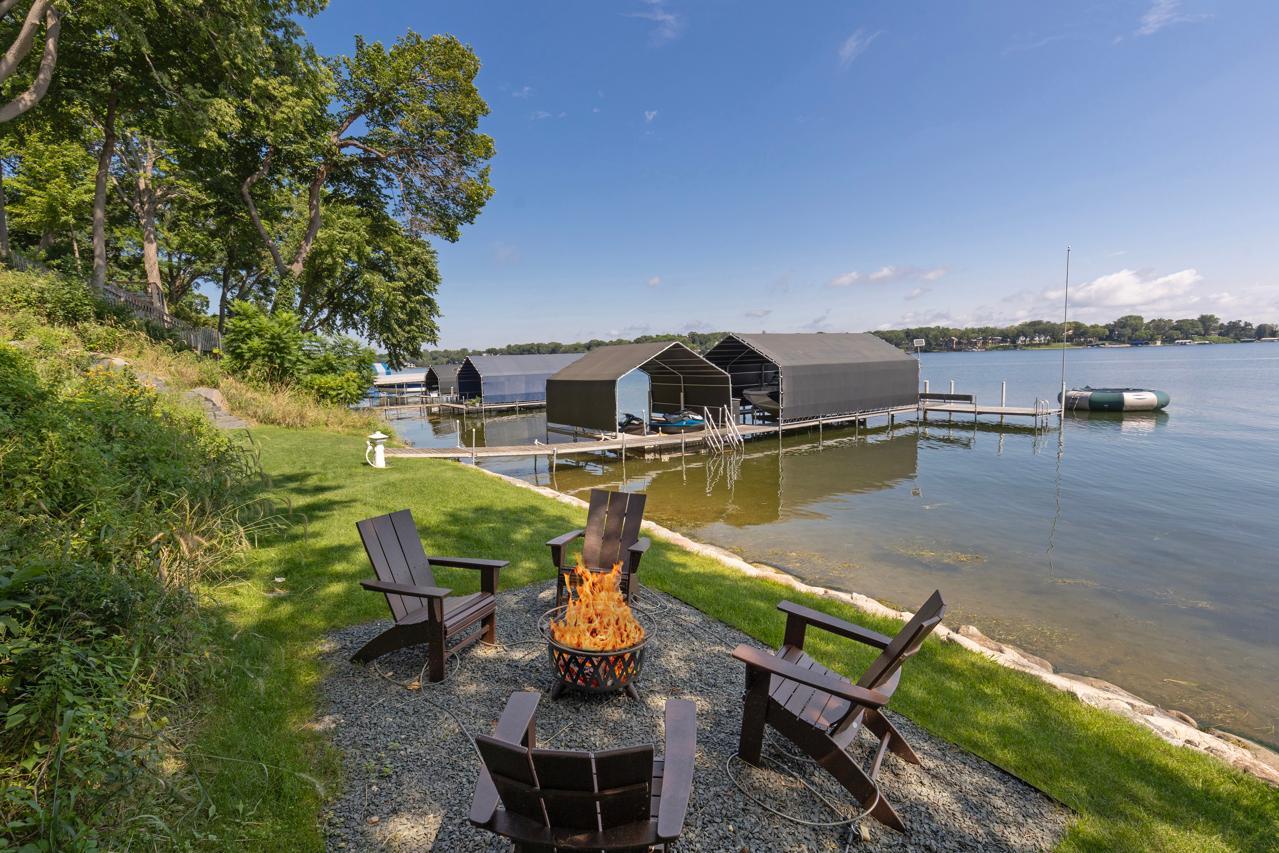 3247 Casco Circle