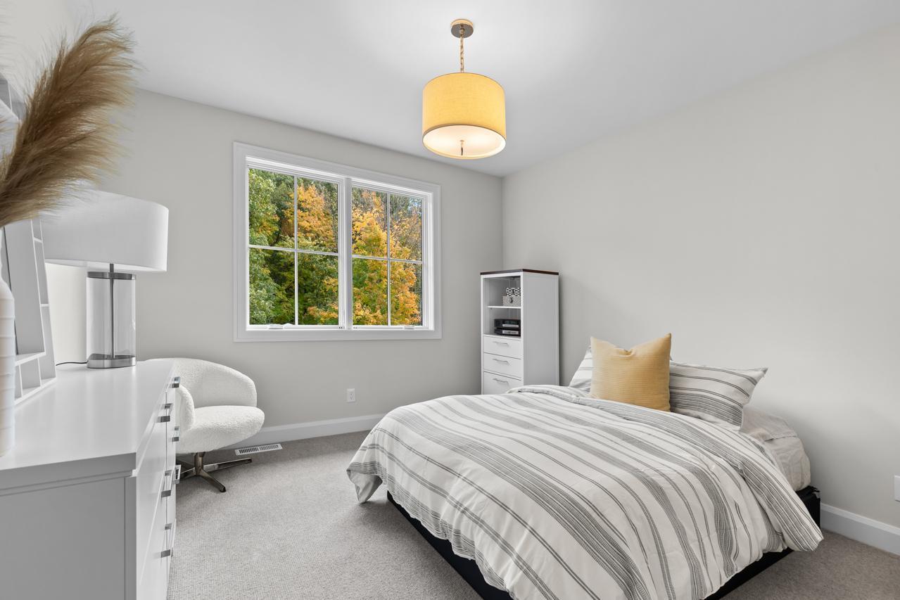 6505 Hawks Pointe Lane