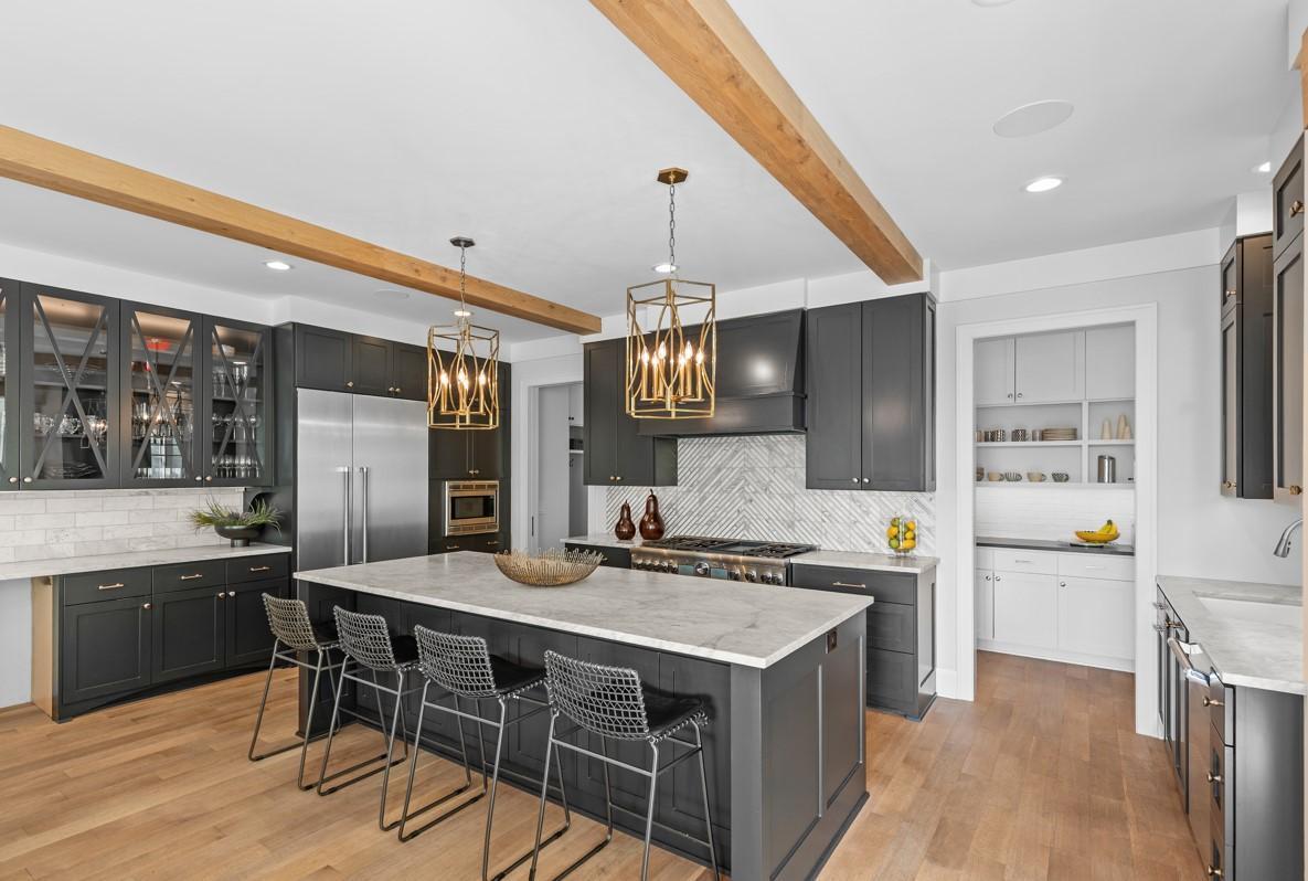 6505 Hawks Pointe Lane