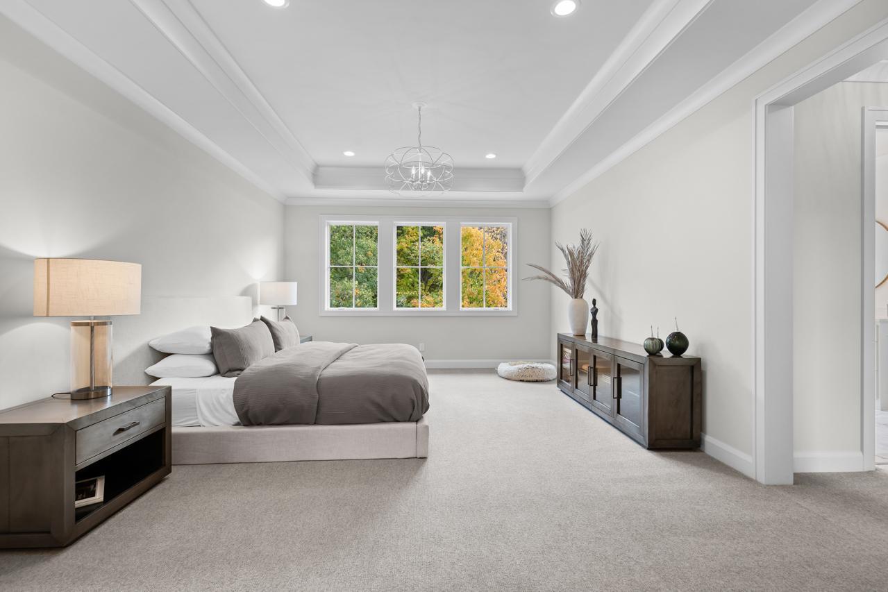 6505 Hawks Pointe Lane