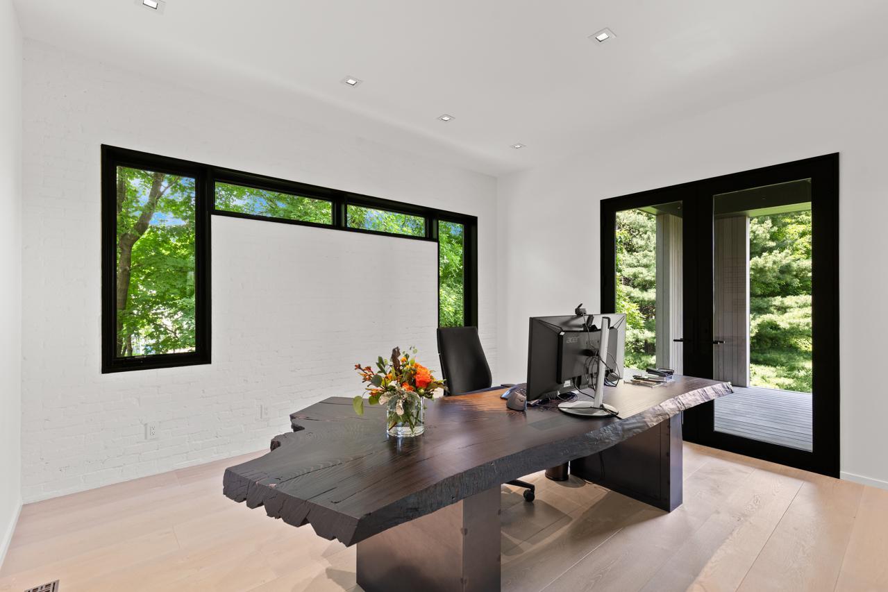 2657 Woodbridge Road