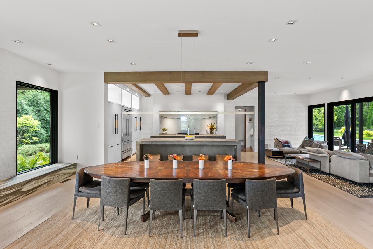 2657 Woodbridge Road