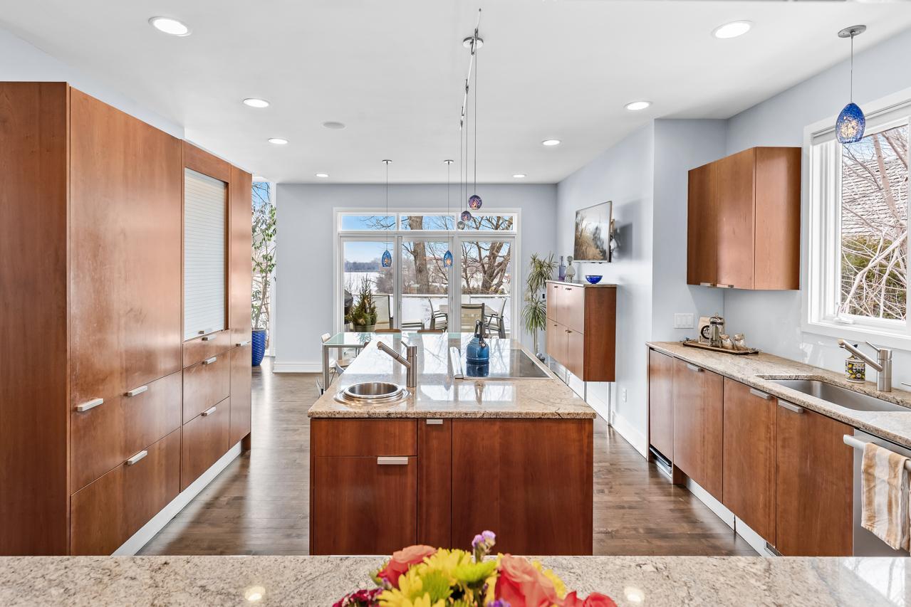 21150 Excelsior Boulevard