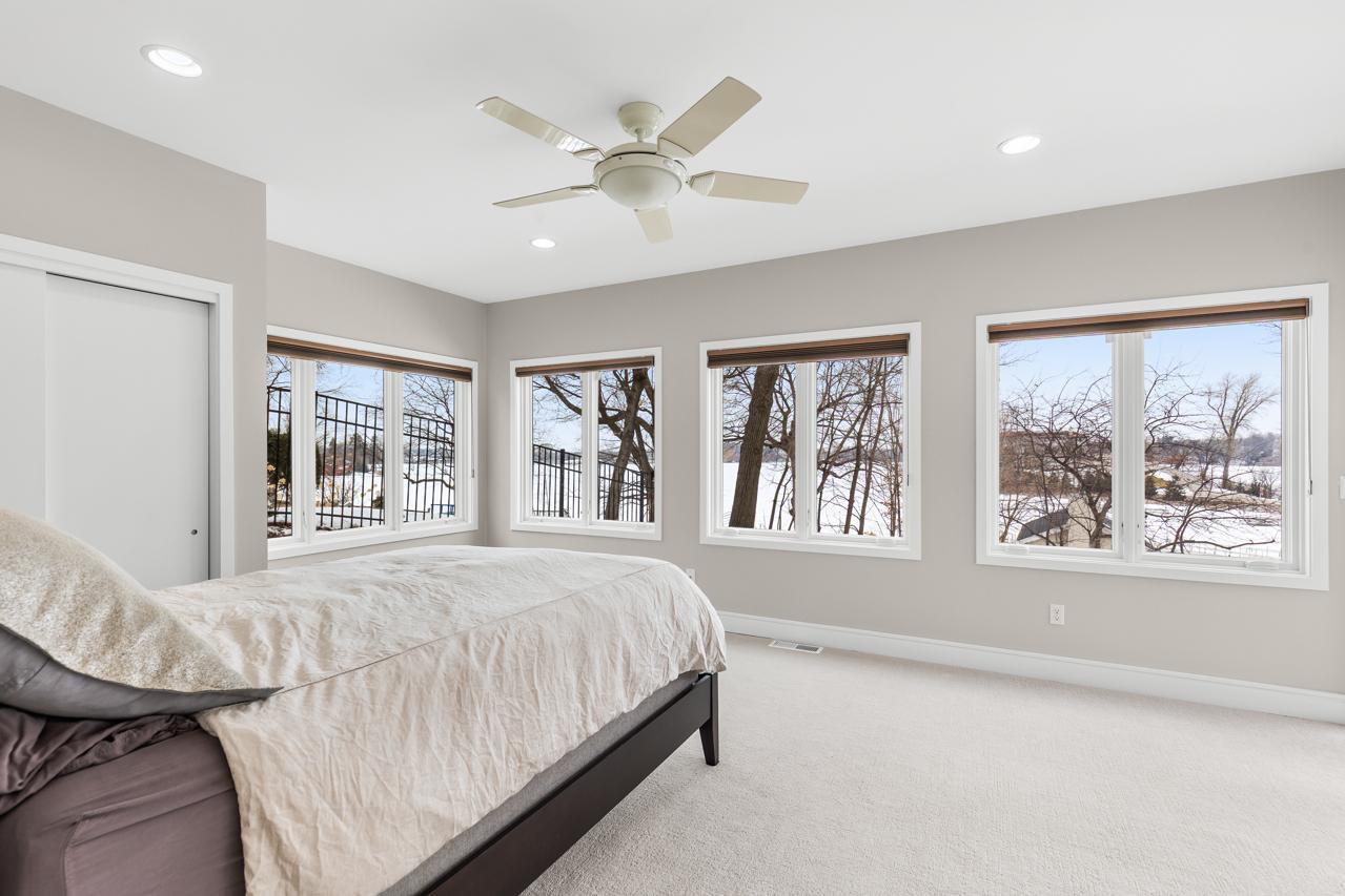 21150 Excelsior Boulevard