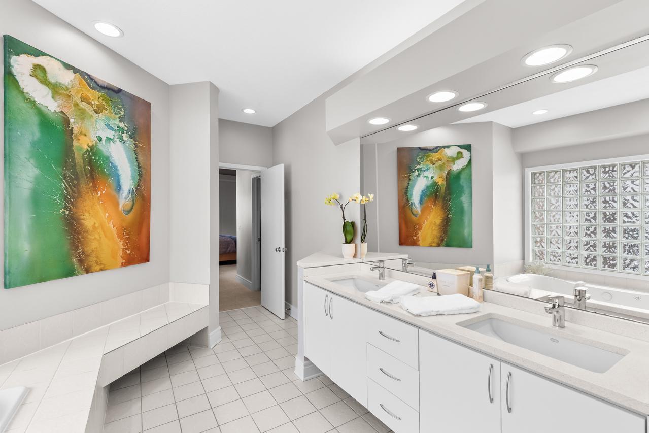 21150 Excelsior Boulevard