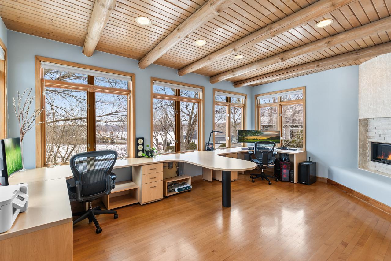 21150 Excelsior Boulevard