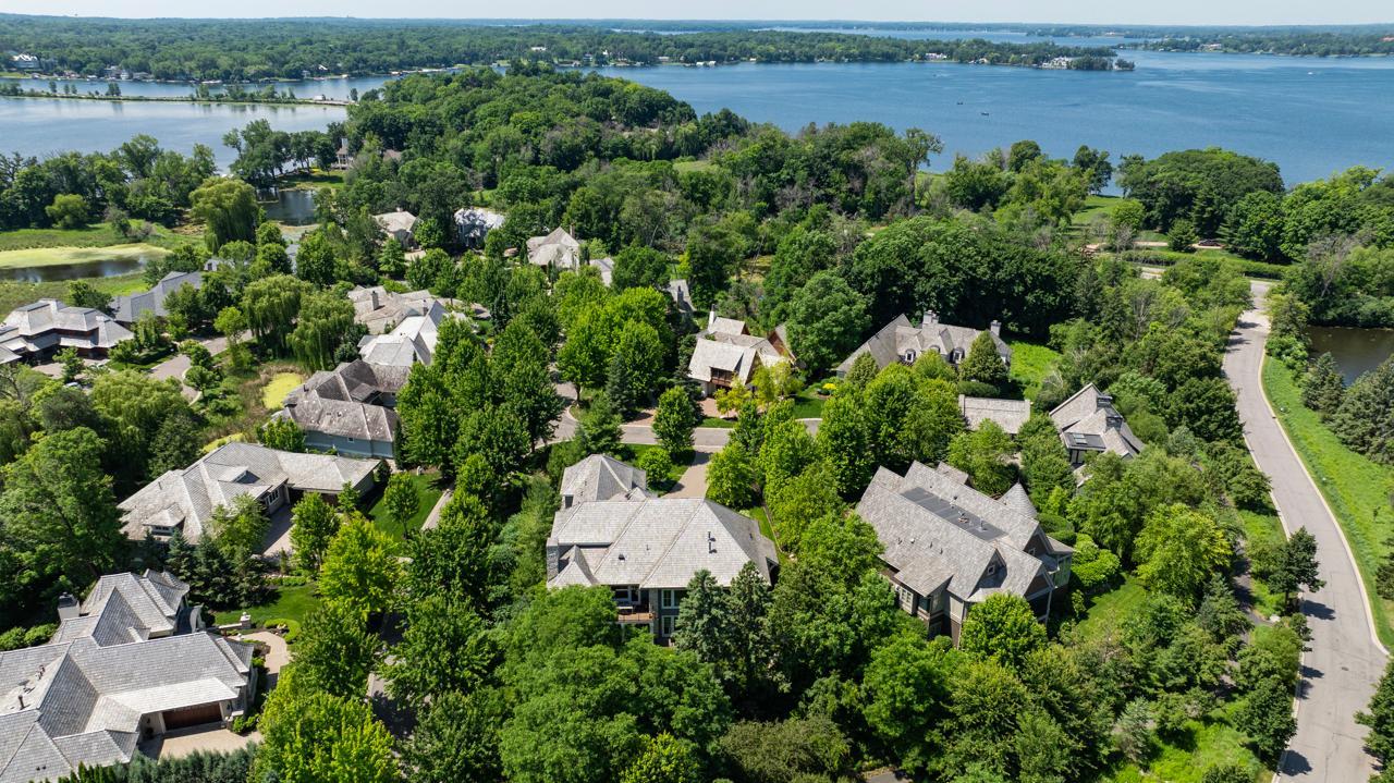 1595 Locust Hills Circle