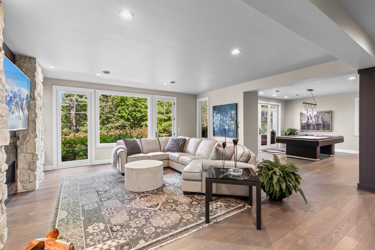 1595 Locust Hills Circle